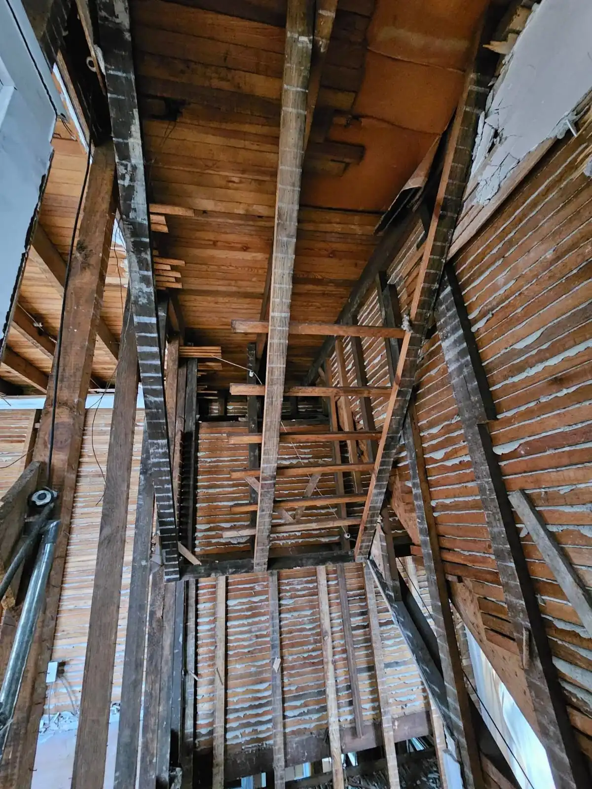 fire damaged house in Idaho